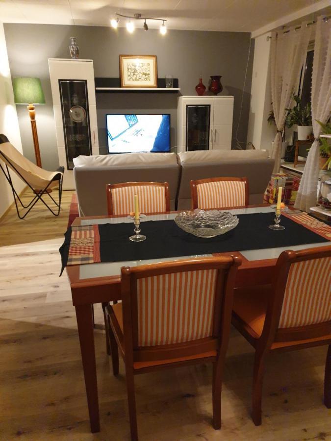 Les Hirondelles, Appartement De Vacances Avec Terrasse Et Coin Grillades Granges Dış mekan fotoğraf